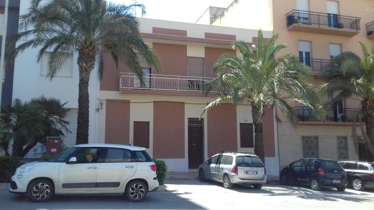 Lottie'S House Bed & Breakfast เอริเช ภายนอก รูปภาพ
